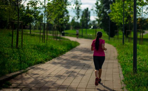 El BOE publica la letra pequeña de las medidas para salir a hacer deporte