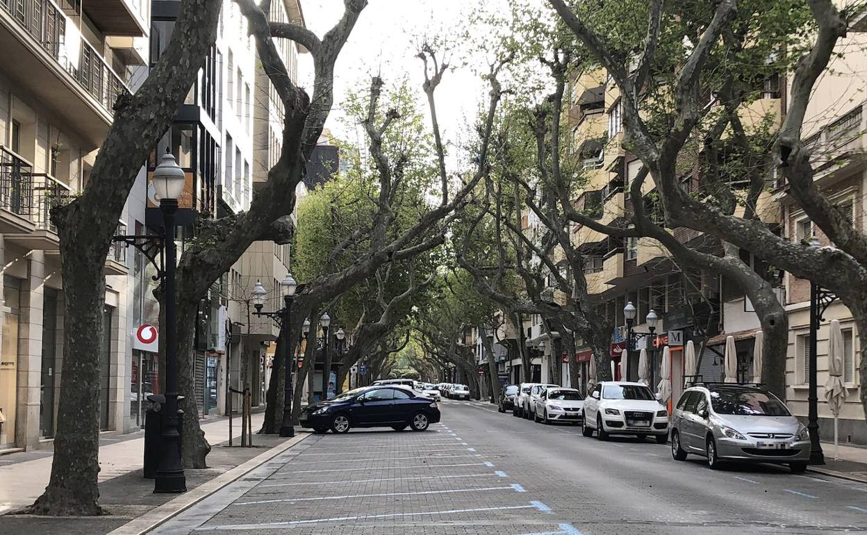 La calle Marqués de Campo, principal arteria de Dénia, durante el estado de alarma. 