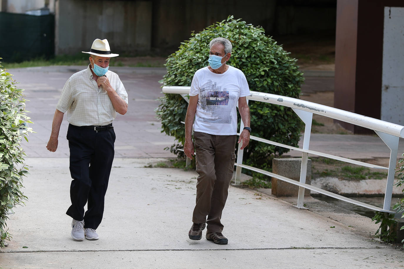 El Jardín del río Turia se ha convertido en uno de los lugares de mayor afluencia de deportistas durante la desescalada por el confinamiento por el Covid-19.