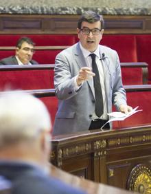 Imagen secundaria 2 - Intervenciones en el pleno del Ayuntamiento de Valencia.