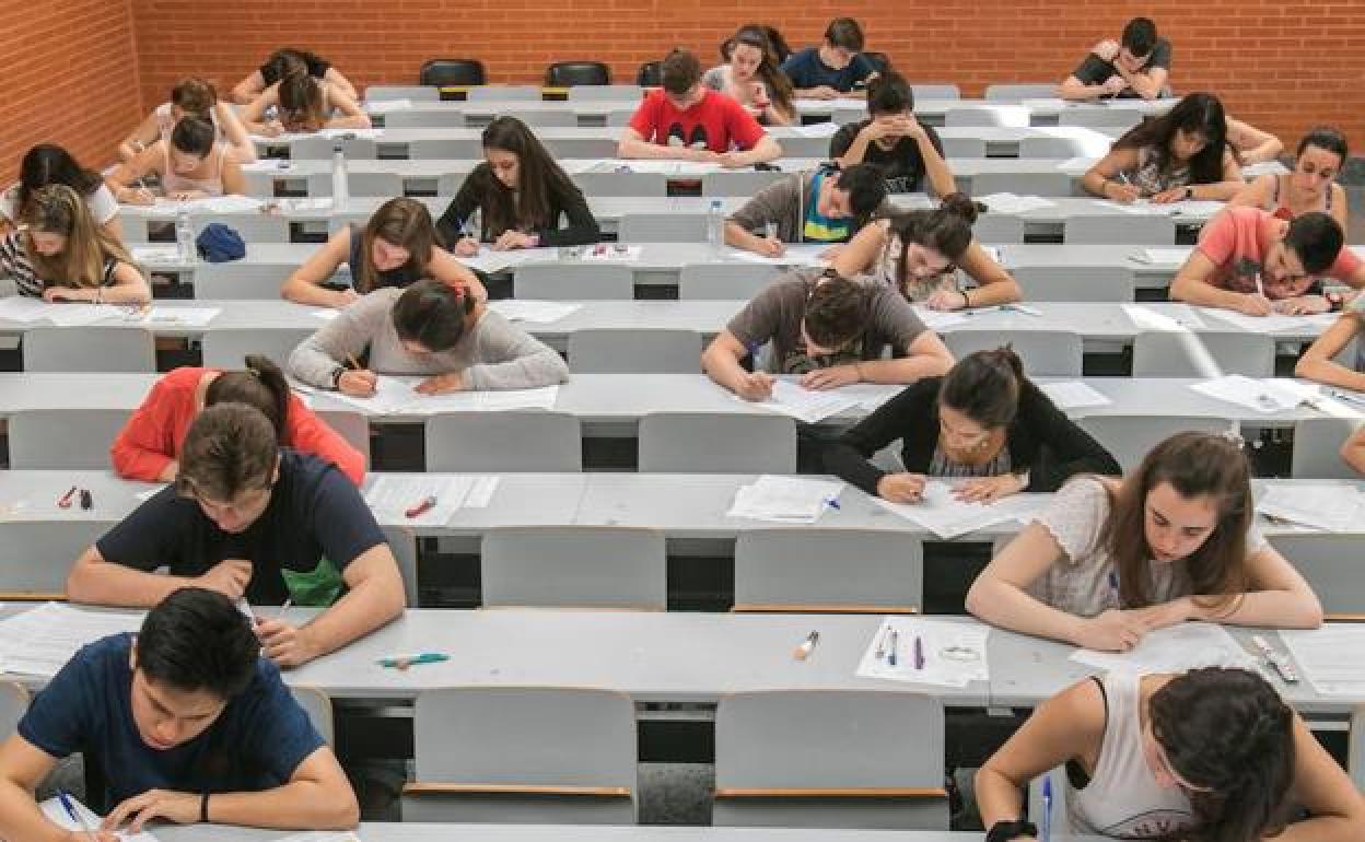 Las pruebas de obtención del título de ESO para mayores de 18 años serán el 19 de junio