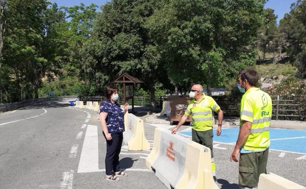 Ontinyent cierra el aparcamiento del paraje de Pou Clar durante todo el verano. 