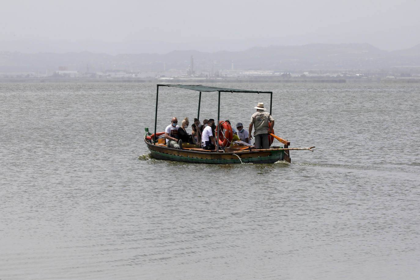 Fotos: El Palmar y la Albufera recuperan poco a poco el pulso