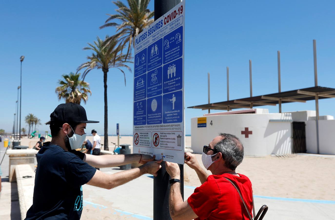 La ciudad de Valencia se prepara y acondiciona sus espacios para pasar a la fase 2 de desescalada a partir del lunes 1 de junio, junto al resto de la Comunitat. La fase 2 refuerza la movilidad a los ciudadanos y reduce las restricciones en la reapertura de numerosas instalaciones y servicios, aunque mantiene algunas restricciones. Los territorios que pasan a la fase 2 de la desescalada podrán abrir cines, teatros y monumentos con un tercio del aforo. Además, el uso de la playa ya se contempla en la fase 2 y se ha flexibilizado mucho la movilidad. 