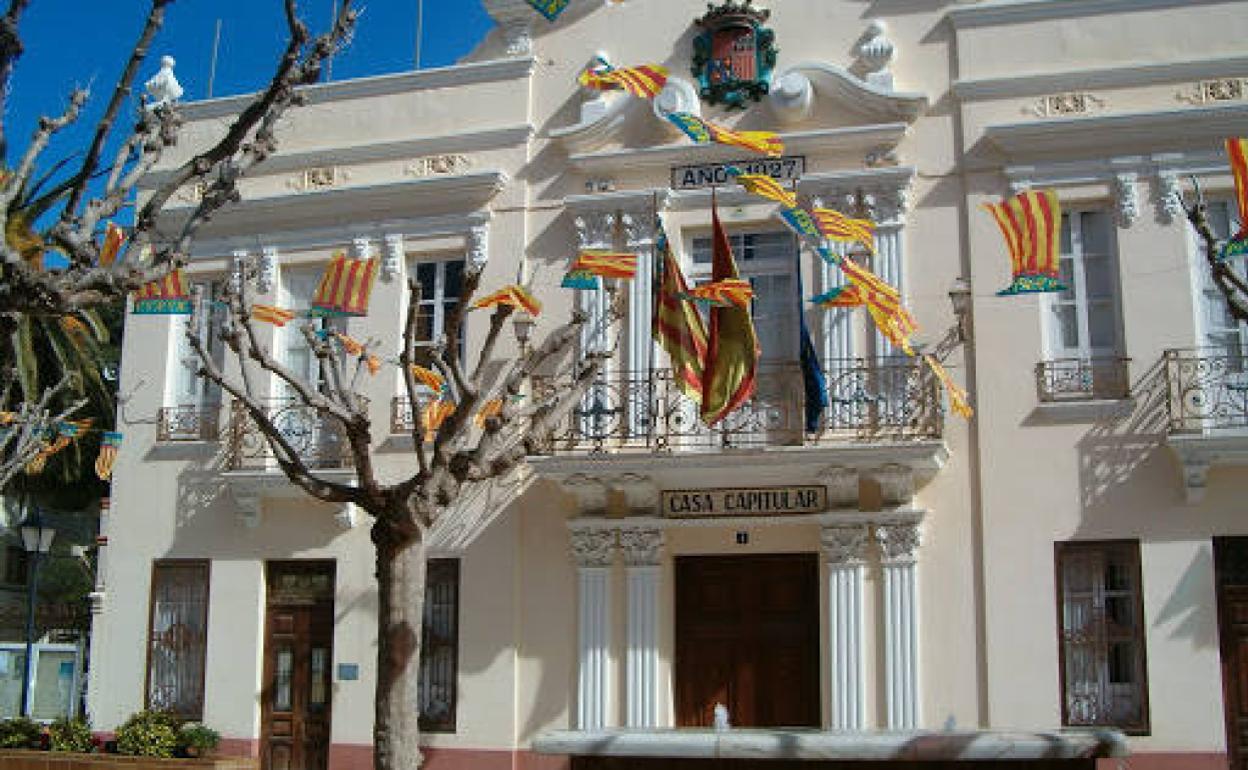 Las dependencias municipales. 