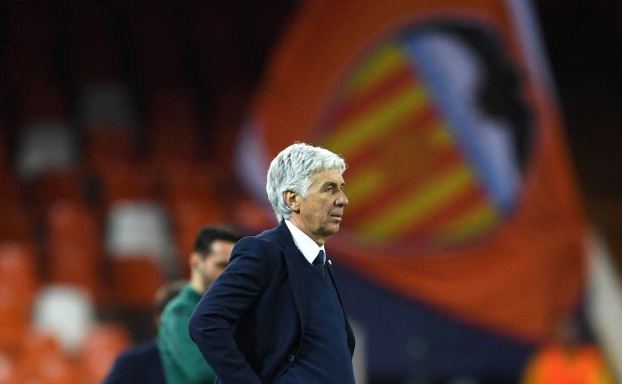 Gian Piero Gasperini, durante el partido disputado en Mestalla.