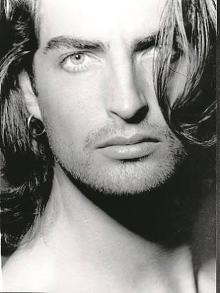 «En mi época en Barcelona trabajé de modelo pero no era lo mío, lo hice para ganar dinero».