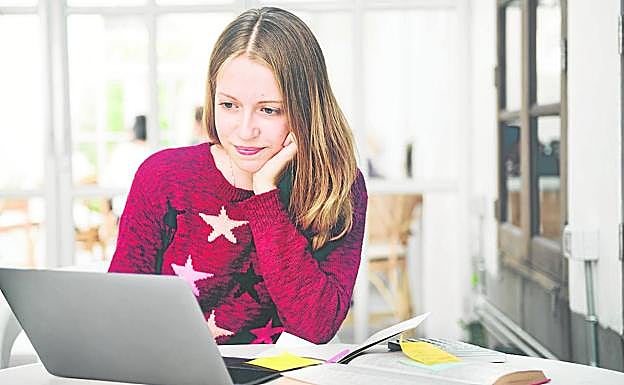 Estudiar un postgrado se convierte en una puerta a la empleabilidad. 