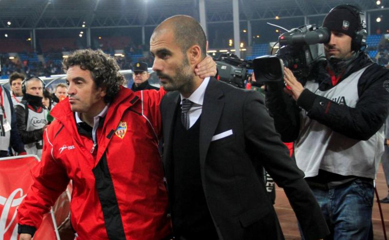 Juanma Lillo y Pep Guardiola, en una imagen de 2010. 