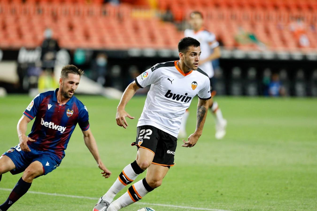 Fotos: El derbi entre el Valencia y el Levante, en imágenes