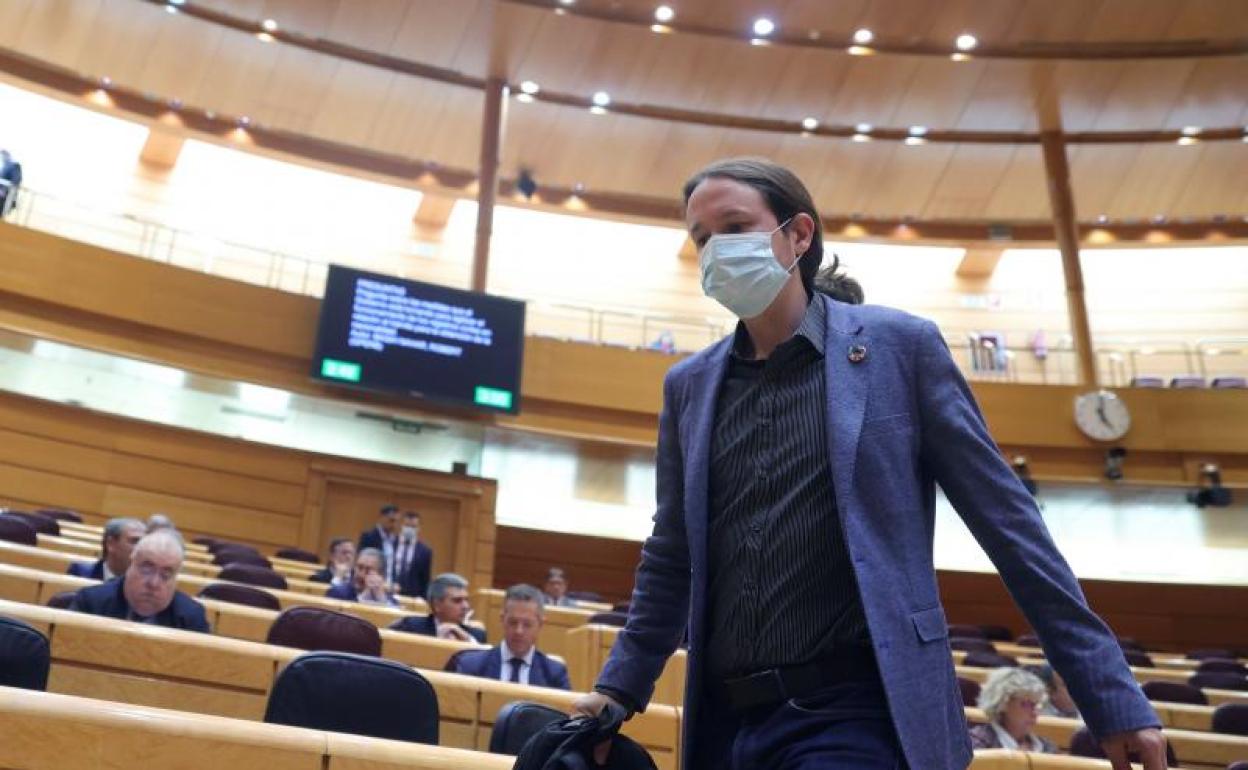 La Abogacía del Estado denunciará el vídeo donde disparan a fotos de Sánchez o Iglesias