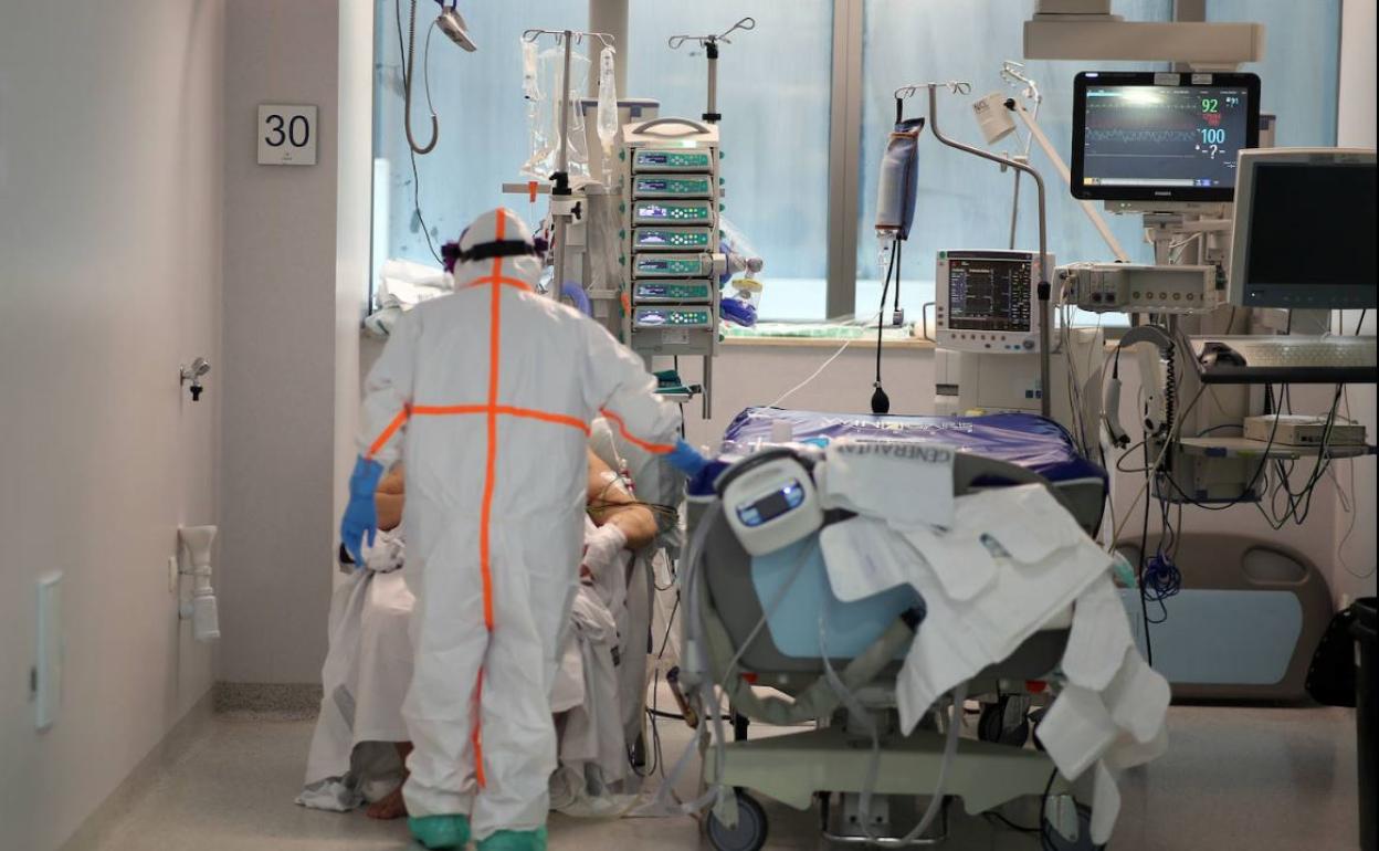 UCI en el hospital La Fe de Valencia. 