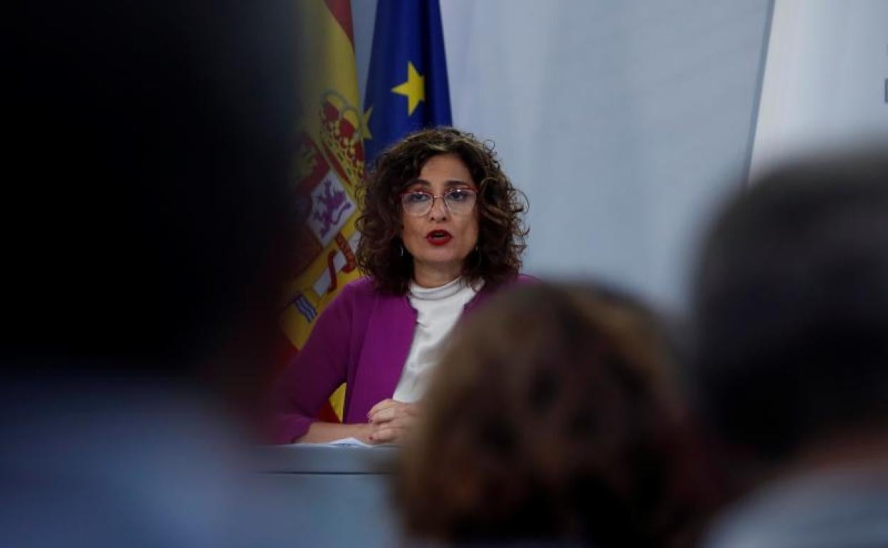 María Jesús Montero, portavoz del Gobierno, en la rueda de prensa tras el consejo de ministros 