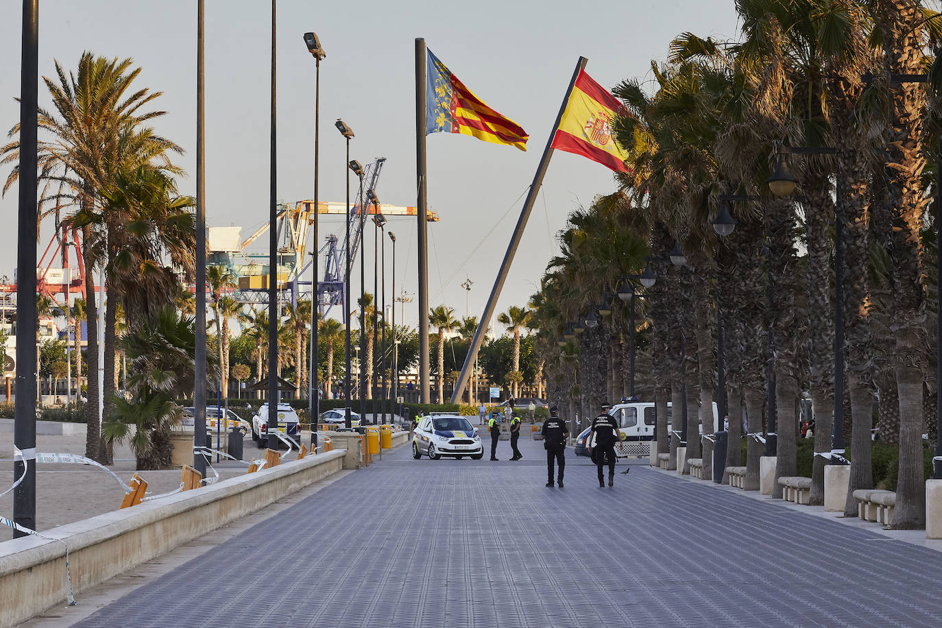 Fotos: La noche de San Juan en Valencia, en imágenes