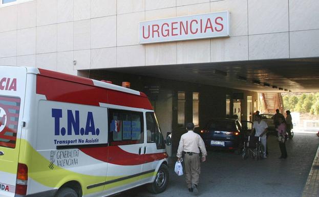 Asisten a un hombre con varias heridas inciso-contusas que se encontraba en un camino a las afueras de La Romana