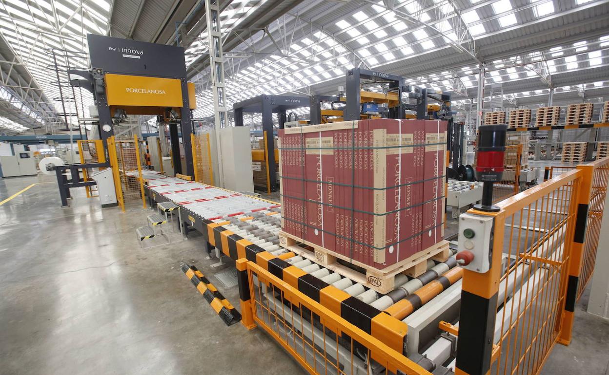 Instalaciones de una empresa azulejera de Castellón. 