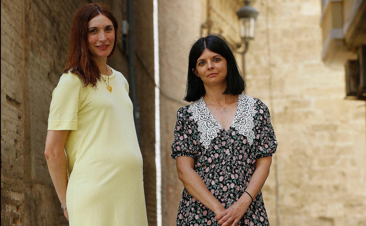 Meritxell Barberá e Inma García, directoras del Festival 10 Sentidos, ayer, en Valencia. 