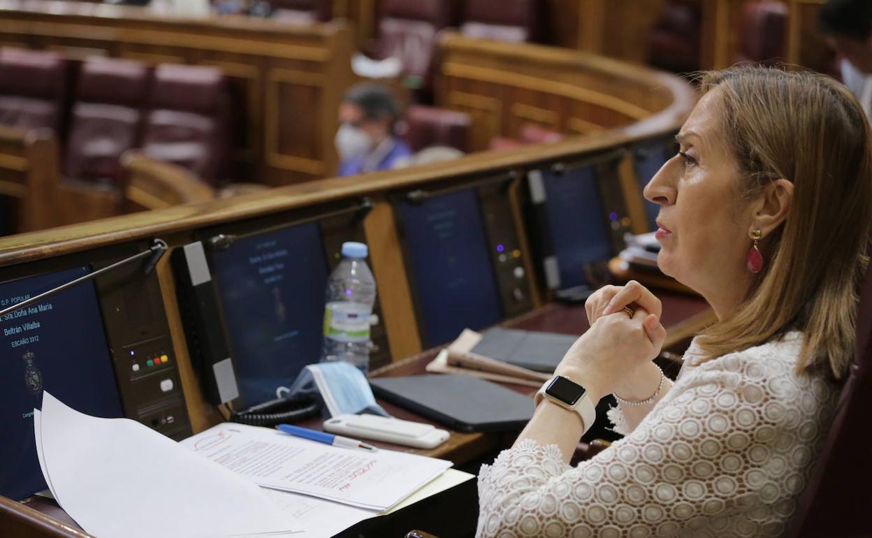 La dirigente popular Ana Pastor, la semana pasada, en el pleno del Congreso. 