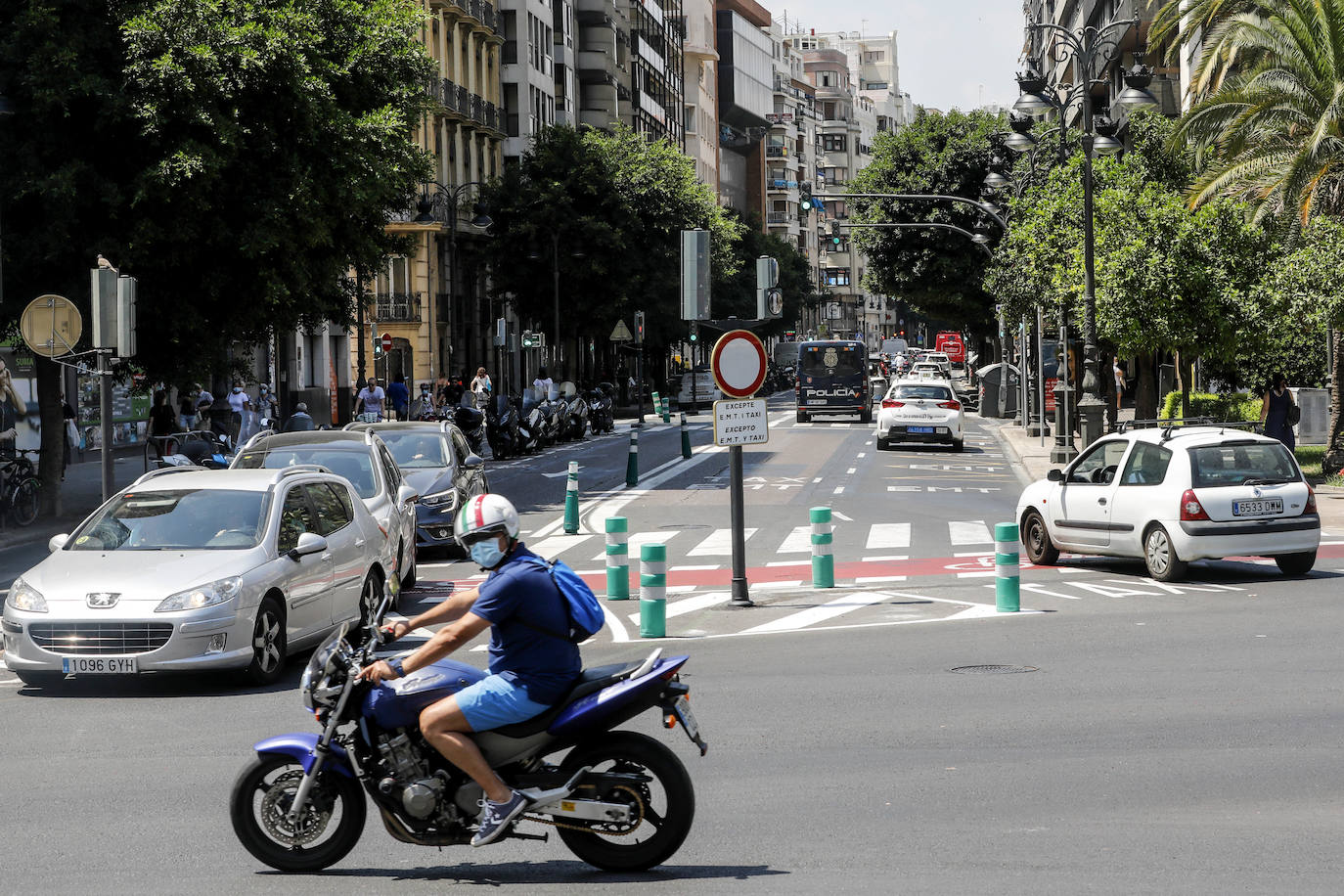 Fotos: Fotos: sigue la confusión para llegar a la calle Colón de Valencia