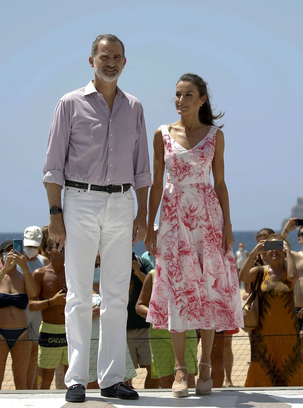 Los reyes Felipe VI y Letizia visitan Benidorm