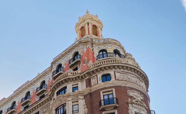 Imagen principal - Antigua Sede del Banco de Valencia, Edificio Bolinches y Casa Ernesto Ferrer y Edificio Noguera.