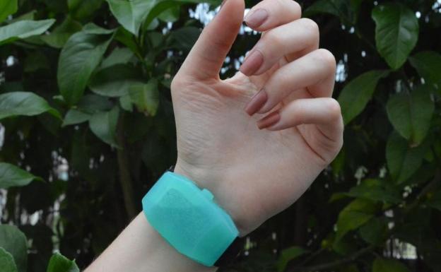 La primera pulsera de gel hidroalcohólico se desarrolla en España