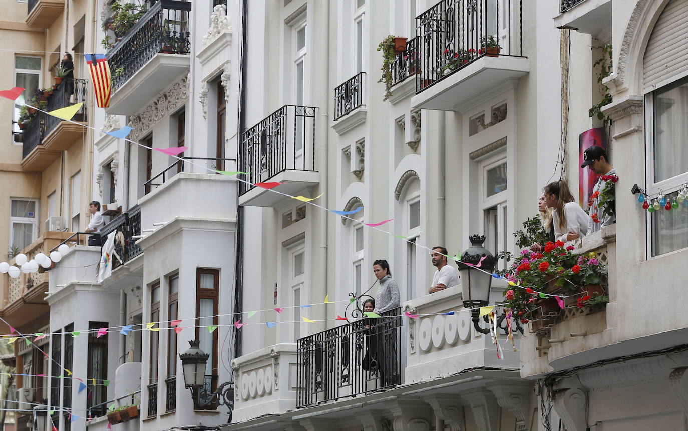 Una mujer herida al derrumbarse la terraza de una vivienda en Castellón