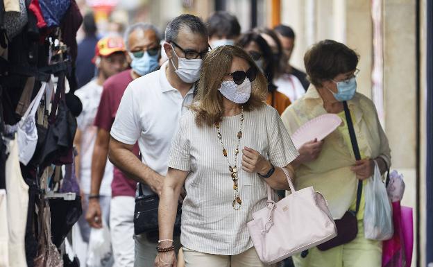 Las reuniones familiares acentúan los nuevos contagios en la Comunitat