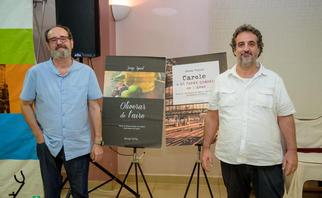 Ganadores de la edición 2019 de los Premios Literarios Ciudad de Carlet. 