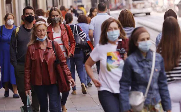 Sanidad prohíbe el uso en la Comunitat Valenciana de un tipo concreto de mascarilla