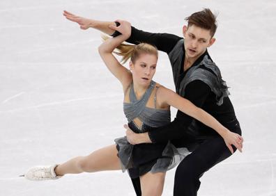 Imagen secundaria 1 - La enigmática nota antes de morir de la patinadora de 20 años Ekaterina Alexandrovskaya