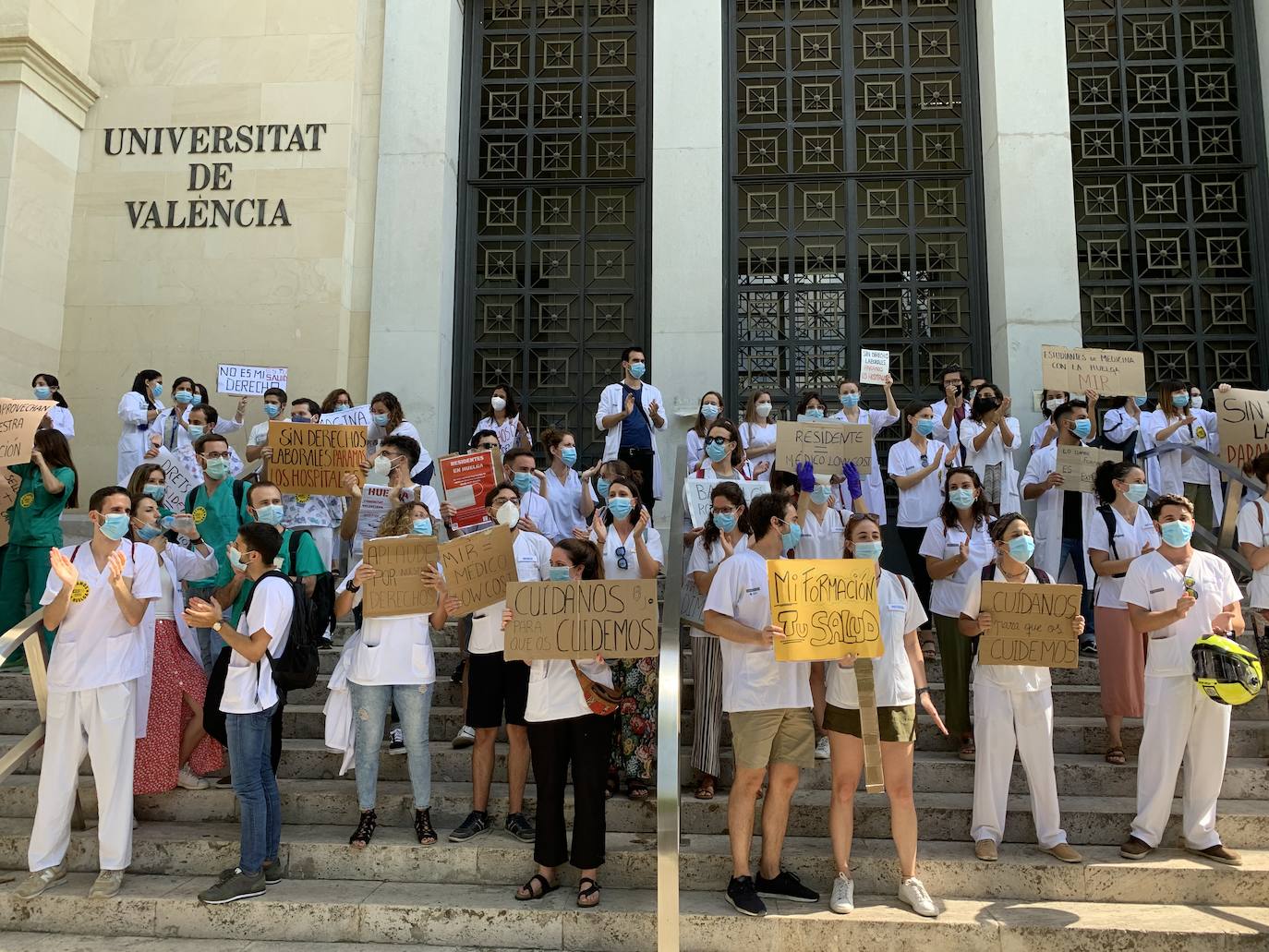 Huelga de MIR en los hospitales valencianos