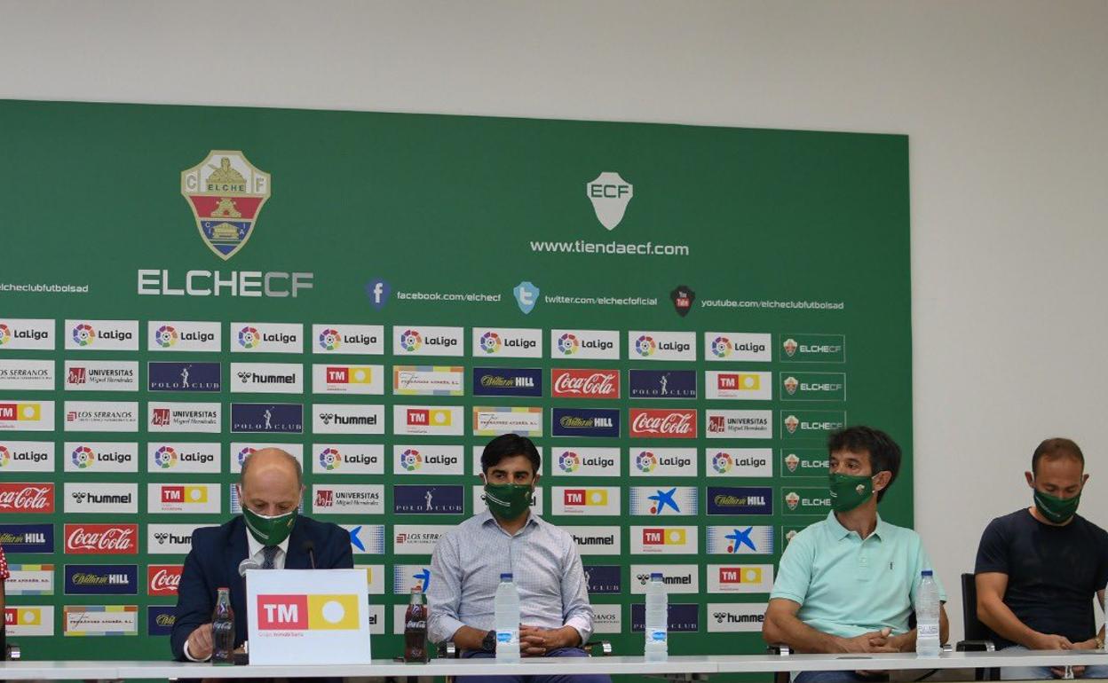 El presidente, el director deportivo, el entrenador y el capitán han comparecido hoy en rueda de prensa. 