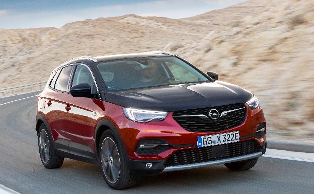 Hasta 300 CV y tracción total para el Opel Grandland X-Hybrid 4