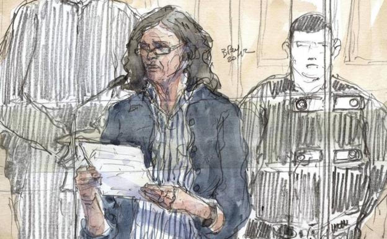 Dibujo de Soledad Iparragirre testificando en un juzgado francés.