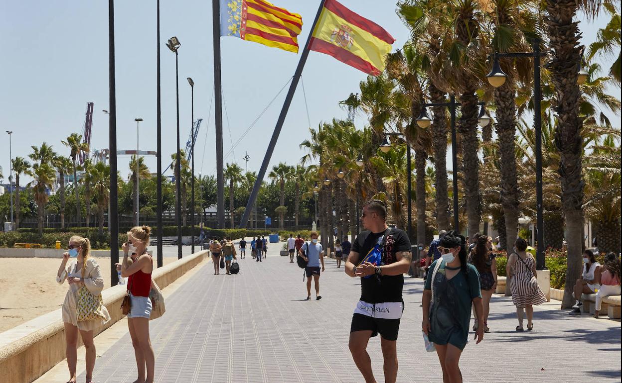 La zona de Valencia en la que más multas se han puesto por no llevar mascarilla