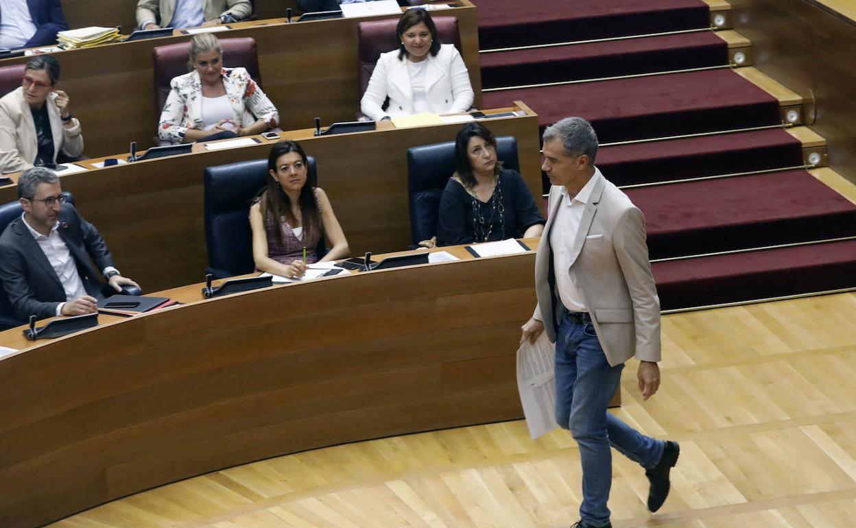 El portavoz de Ciudadanos en Les Corts, Toni Cantó