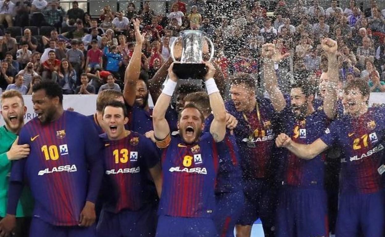 El Barça celebra un título de balonmano. 