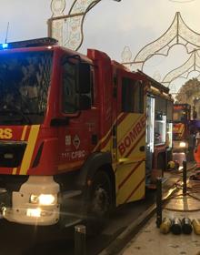 Imagen secundaria 2 - Un incendio con tres atendidos afecta al balneario de Oropesa