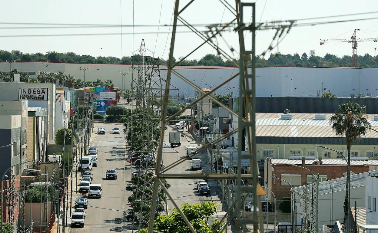 Vista general del polígono industrial Fuente del Jarro en Paterna donde se ha detectado rastro del virus en aguas residuales. 