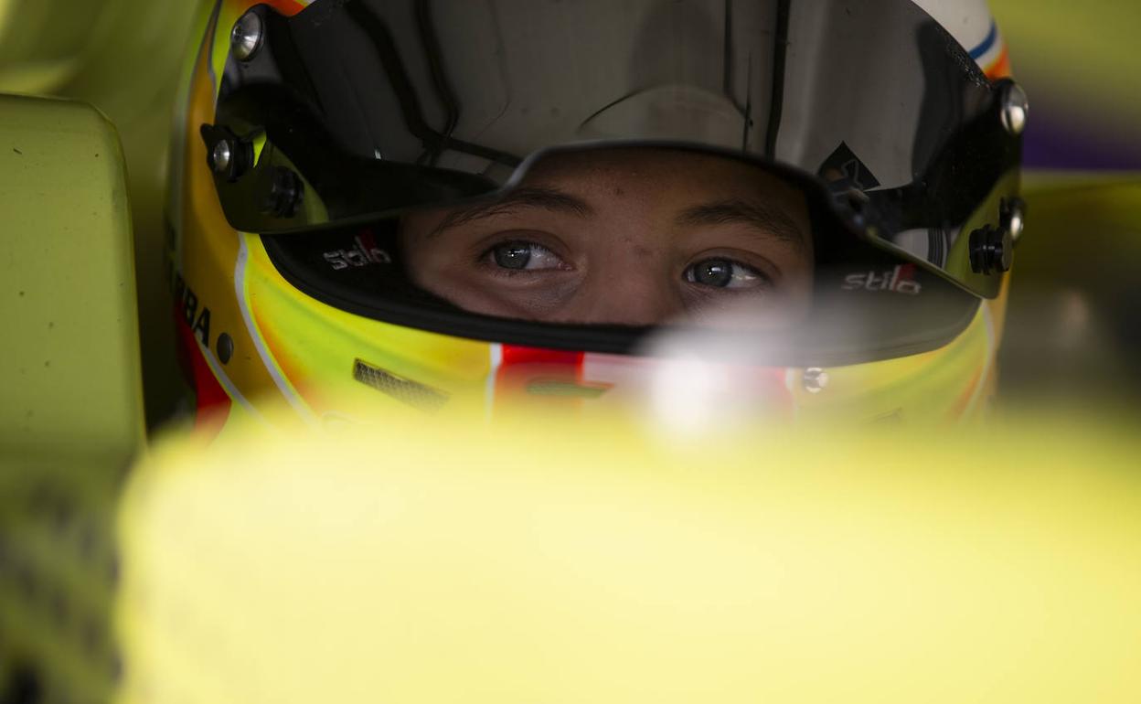 Nerea Martí antes de iniciar una carrera. 