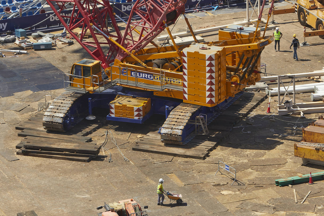 Fotos: Progresan las Obras de la cubierta del Ciutat de Valencia