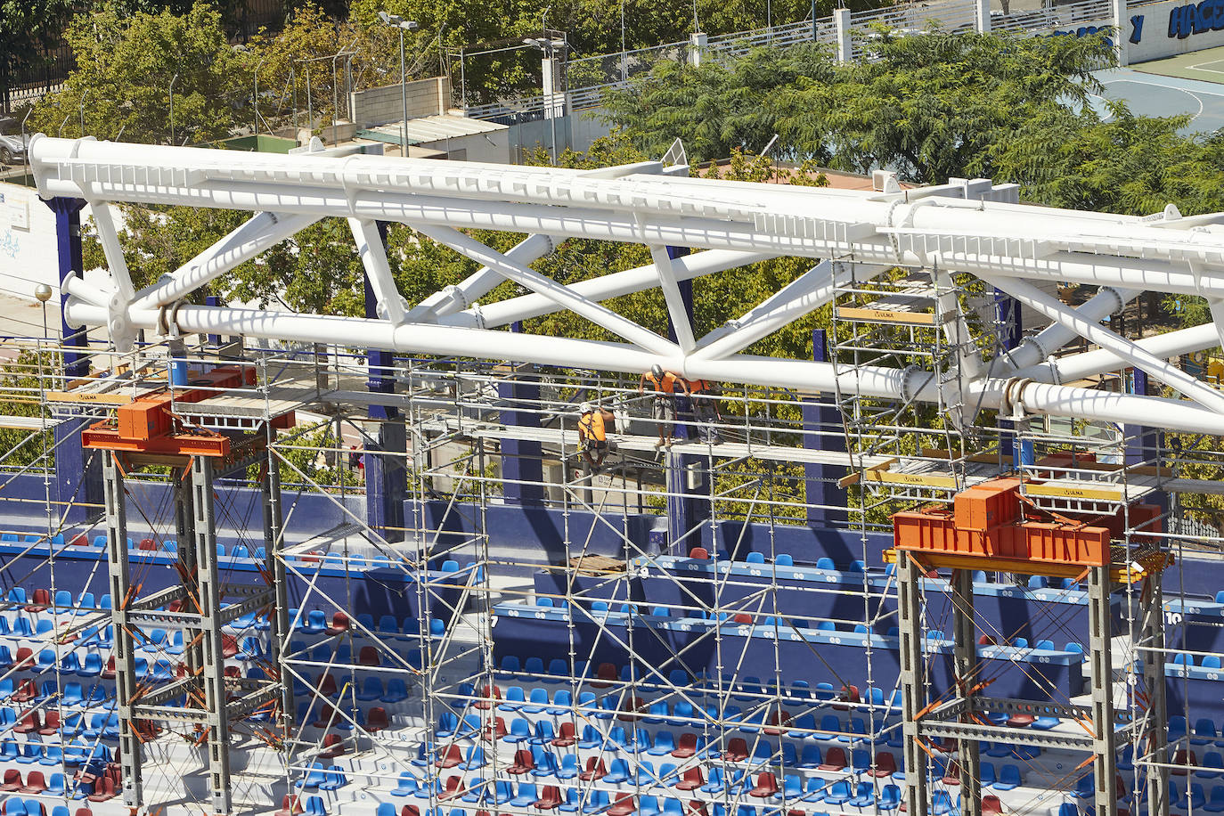 Fotos: Progresan las Obras de la cubierta del Ciutat de Valencia