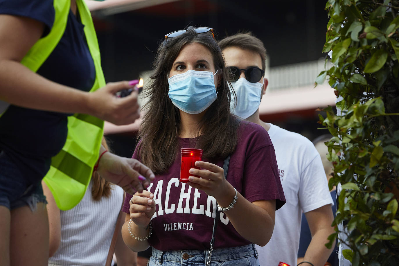 Fotos: Más de un millar de valencianistas se manifiestan contra la gestión de Lim y piden su marcha