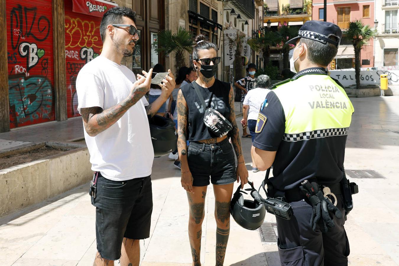 Fotos: Nueva campaña informativa en Valencia por las últimas medidas para prevenir el Covid-19