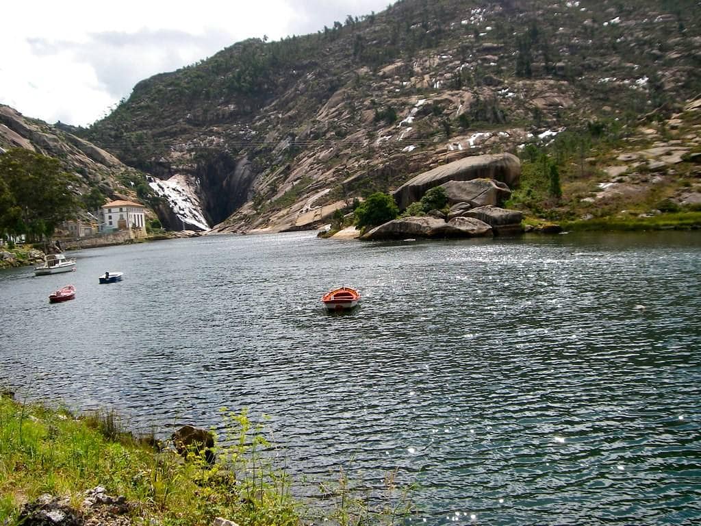 11. Desembocadura del río Xallas, La Coruña. 