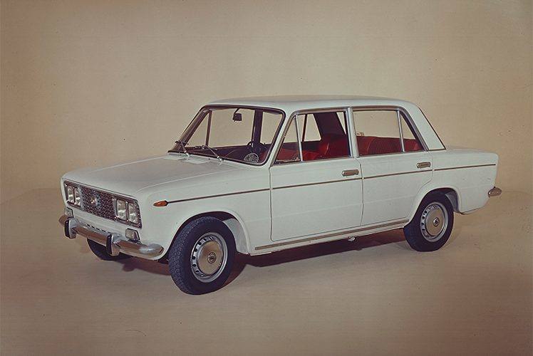 Fotos: Fotogalería: Seat 124 y 1430, los coches de hace 50 años