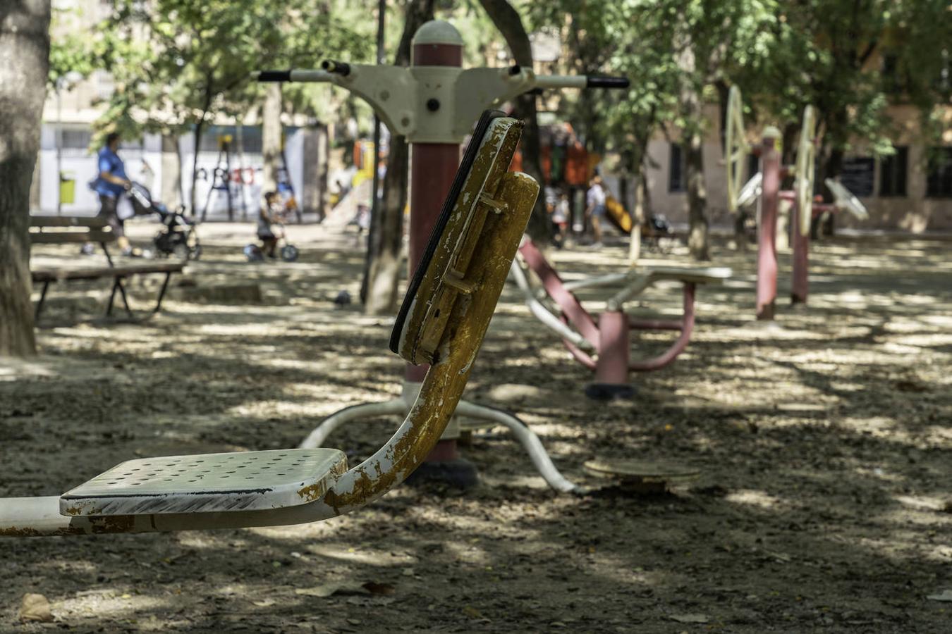 Fotos: Estado de la Plaza Manuel Granero de Valencia