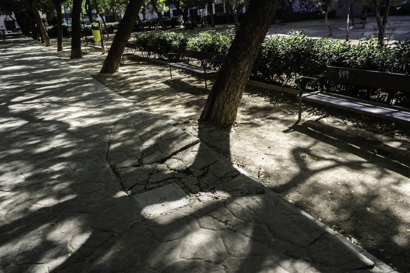 Fotos: Estado de la Plaza Manuel Granero de Valencia