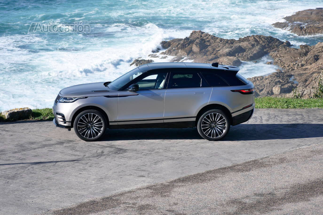 Range Rover Velar HSE 300 First Edition